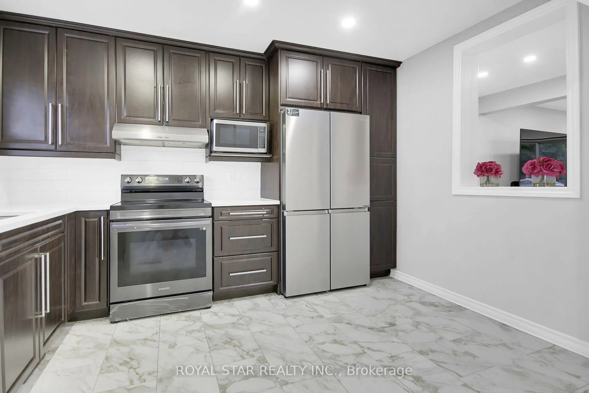 Photo 17 of 2761 Pimlico Crescent, Ottawa, Emerald Woods/Sawmill Creek — HOMEH