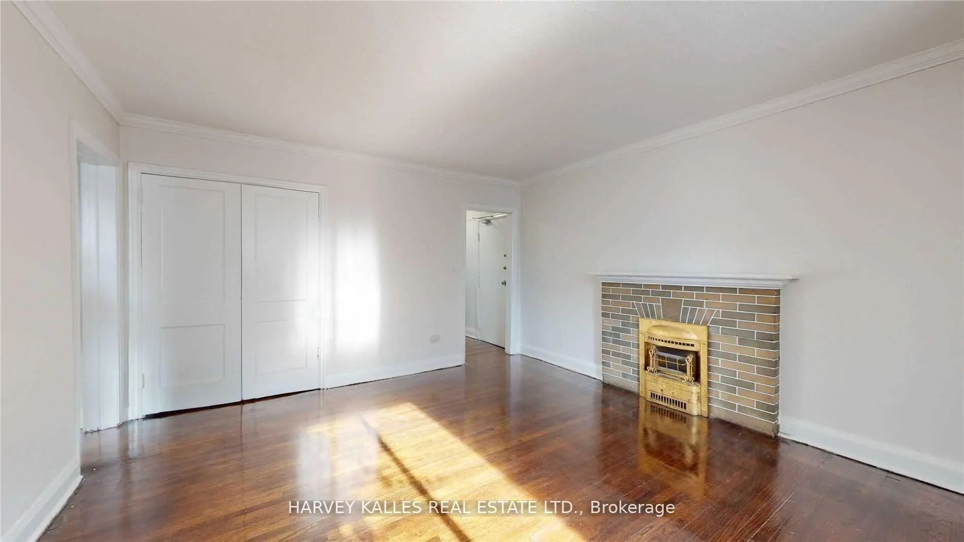 Photo 3 of Unit 3, 320 Lonsdale Road, Toronto, Forest Hill South — HOMEH