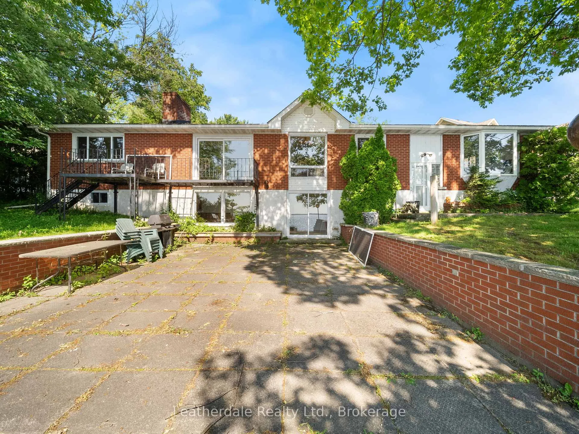 Photo 32 of 24 Maple Drive, Orillia — HOMEH
