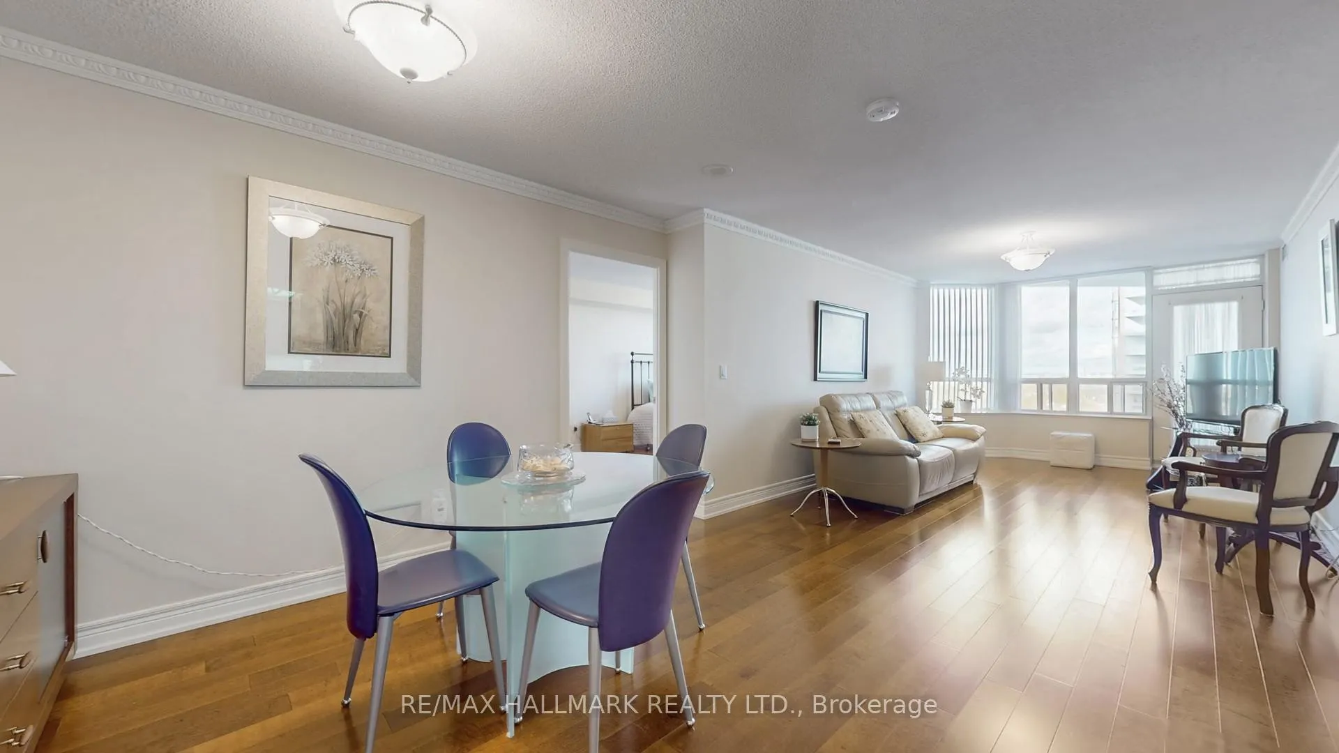 Photo 12 of Unit 1610, 89 Skymark Drive, North York, Hillcrest Village — HOMEH