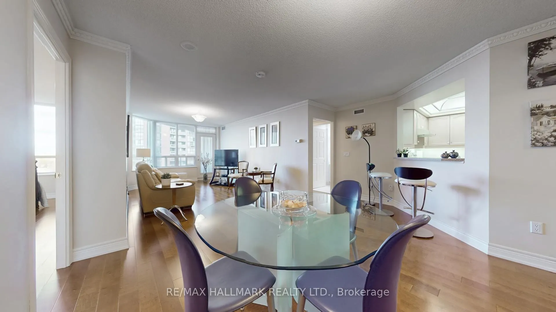 Photo 14 of Unit 1610, 89 Skymark Drive, North York, Hillcrest Village — HOMEH