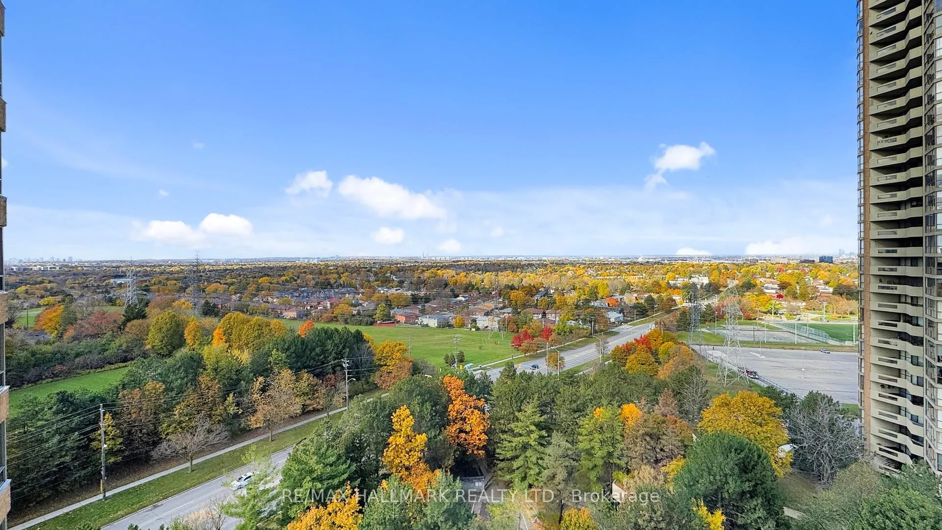 Photo 25 of Unit 1610, 89 Skymark Drive, North York, Hillcrest Village — HOMEH