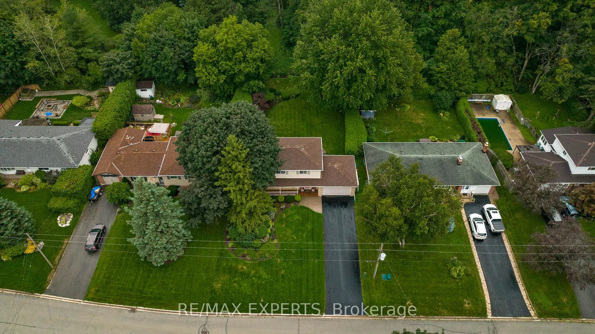 Photo 43 of 28 Hilltop Drive, Caledon, Caledon East — HOMEH