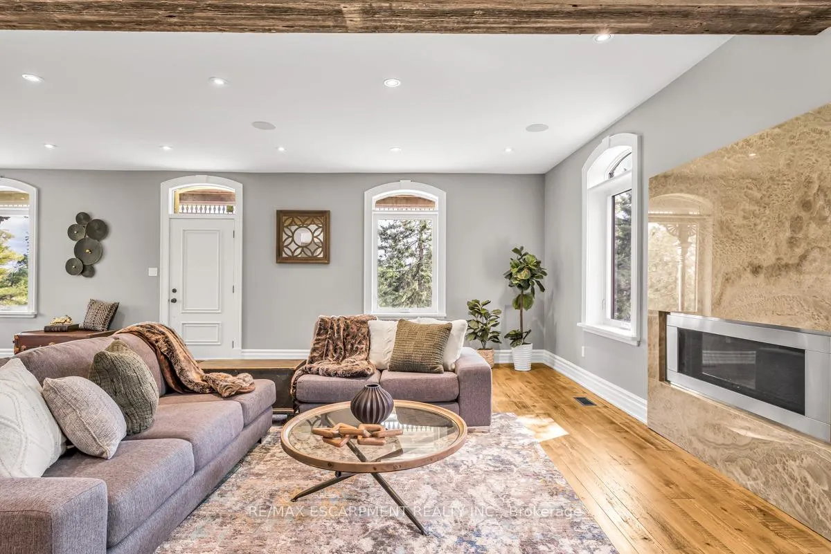 Photo 11 of 1399 Safari Road, Hamilton, Rural Flamborough — HOMEH