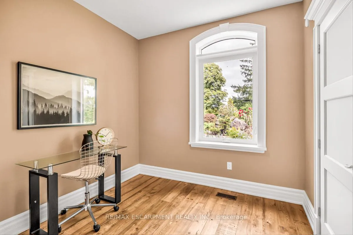 Photo 14 of 1399 Safari Road, Hamilton, Rural Flamborough — HOMEH