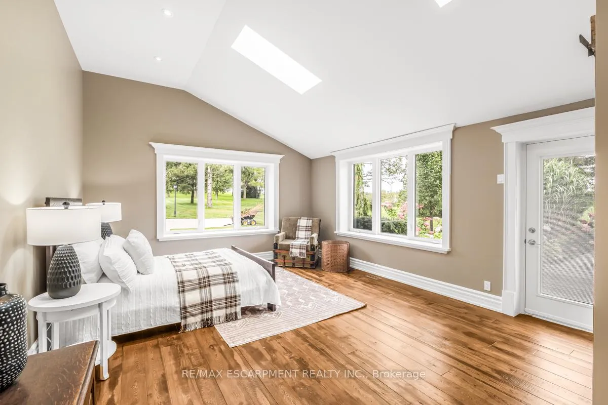 Photo 15 of 1399 Safari Road, Hamilton, Rural Flamborough — HOMEH