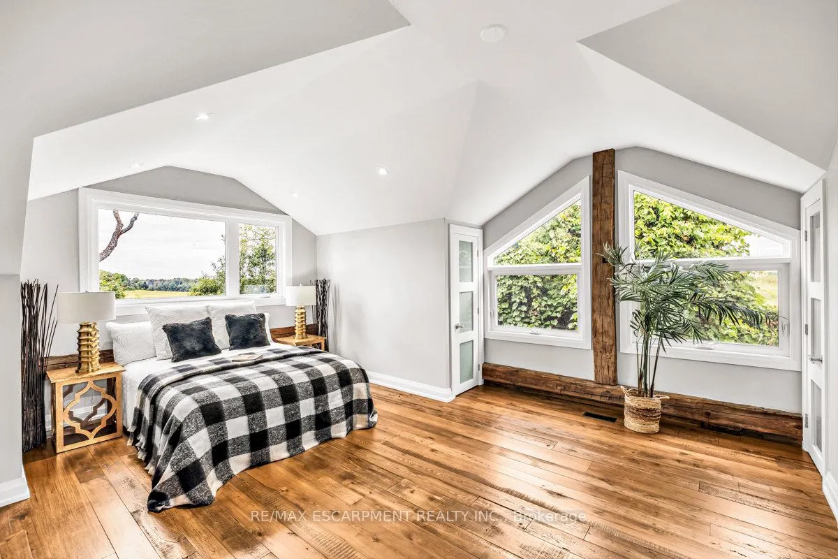 Photo 42 of 1399 Safari Road, Hamilton, Rural Flamborough — HOMEH