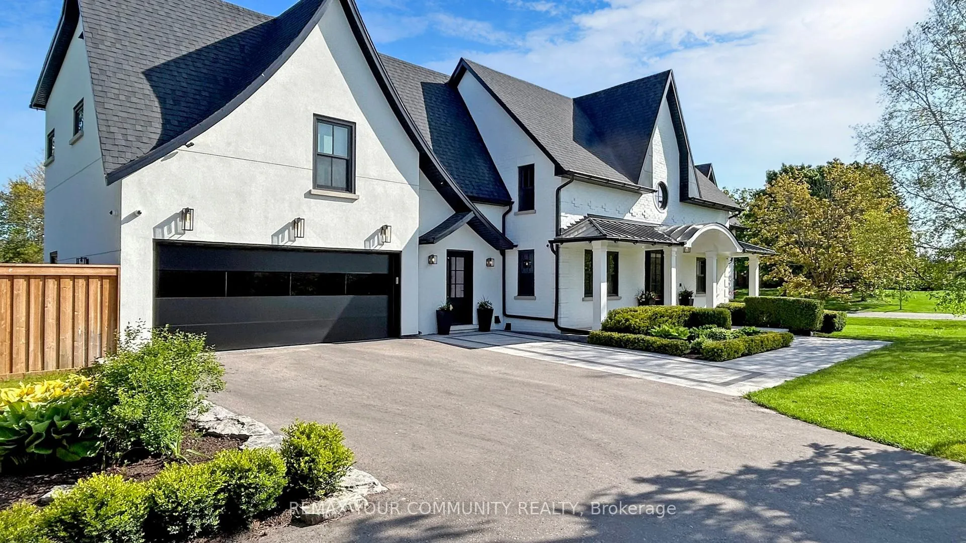 Photo of 557 Aintree Drive