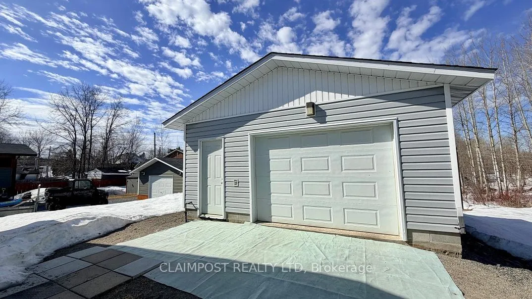 Photo 23 of 308 Princess Street, Timmins, Porcupine - East — HOMEH