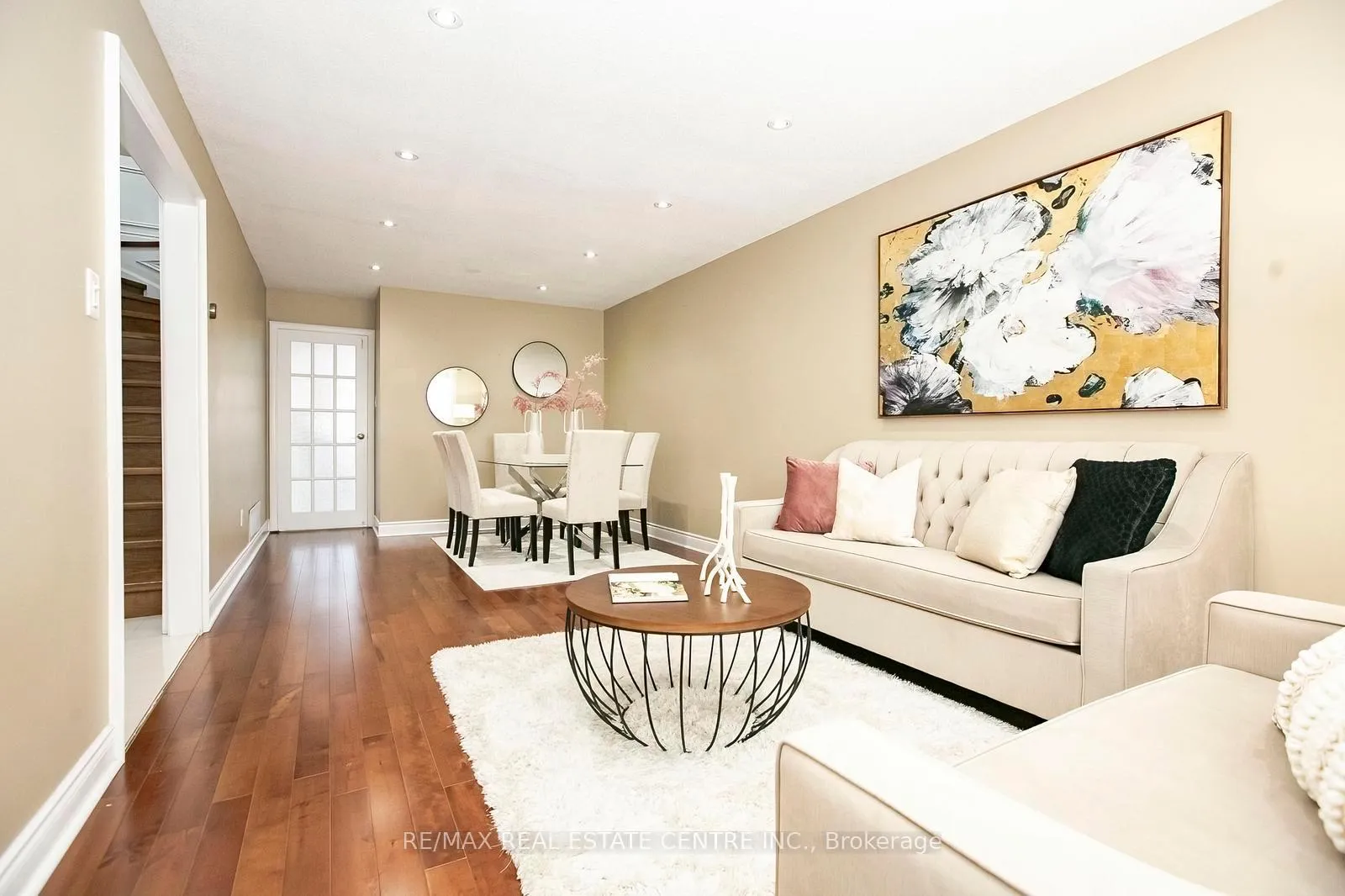 Photo 8 of 108 Moffatt Avenue, Brampton, Fletcher's West — HOMEH