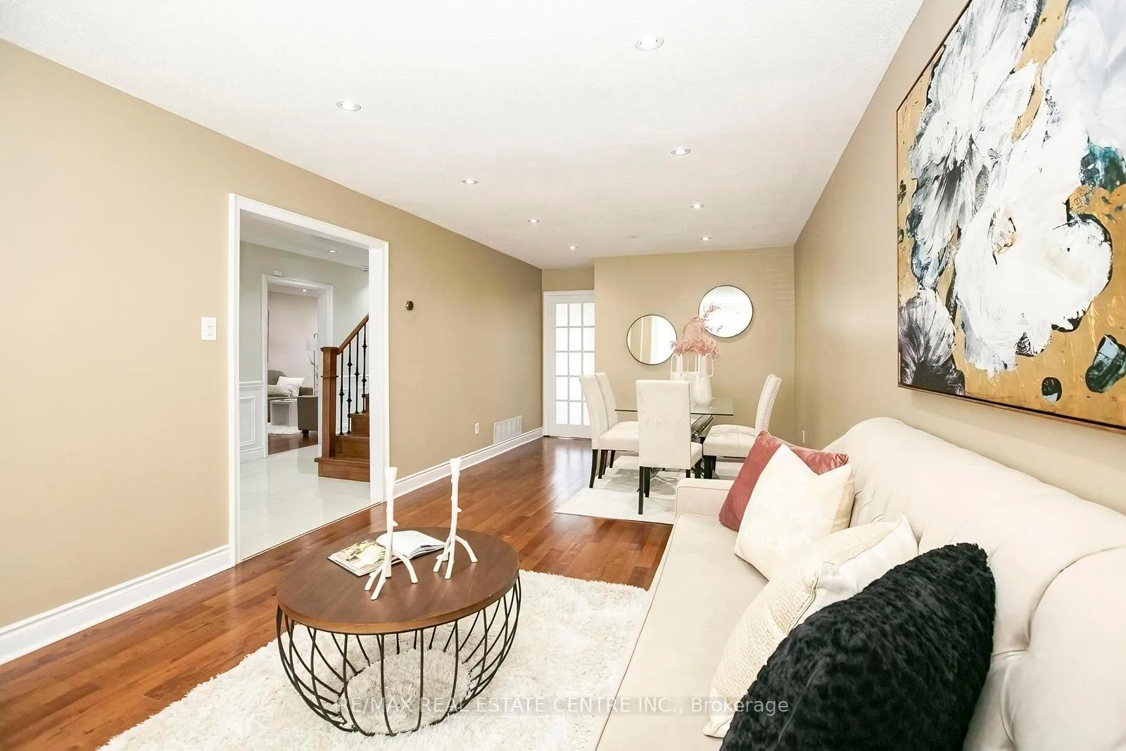 Photo 9 of 108 Moffatt Avenue, Brampton, Fletcher's West — HOMEH