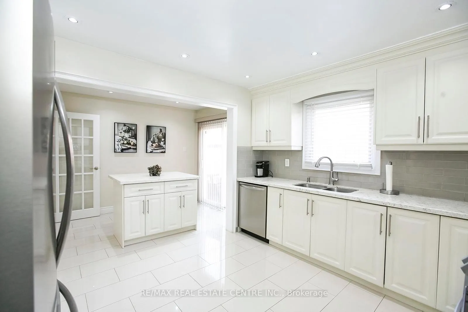 Photo 17 of 108 Moffatt Avenue, Brampton, Fletcher's West — HOMEH
