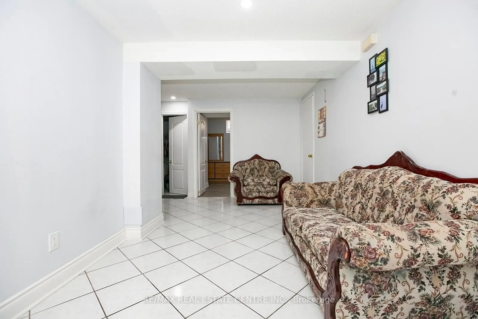 Photo 37 of 108 Moffatt Avenue, Brampton, Fletcher's West — HOMEH