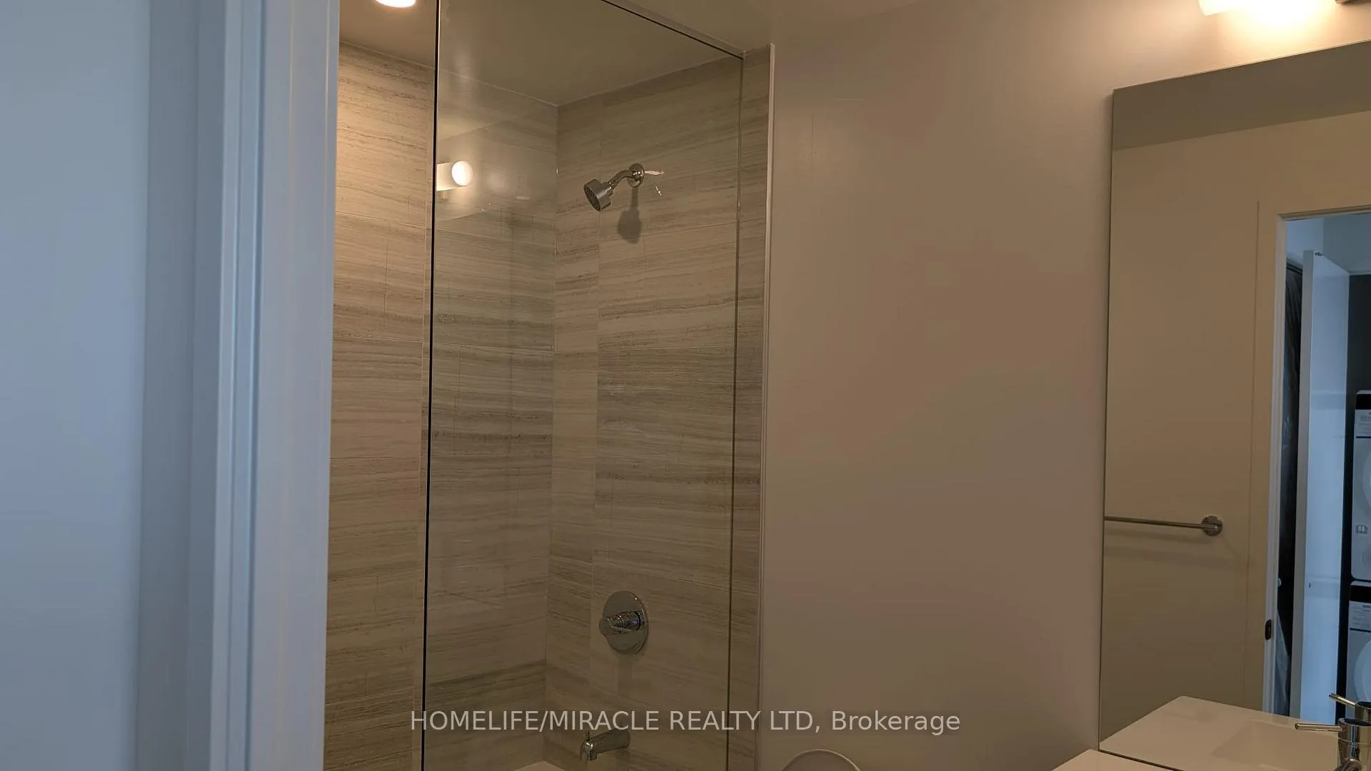 Photo 9 of Unit 4512, 195 Commerce Street, Vaughan, Vaughan Corporate Centre — HOMEH