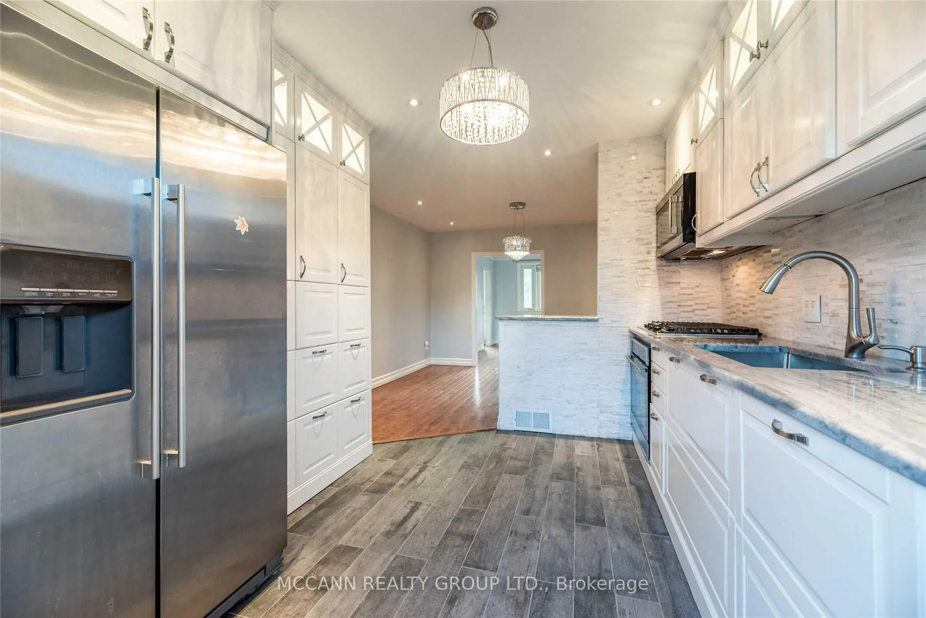 Photo 9 of Unit Main&2, 367 Harvie Avenue, Toronto, Caledonia-Fairbank — HOMEH