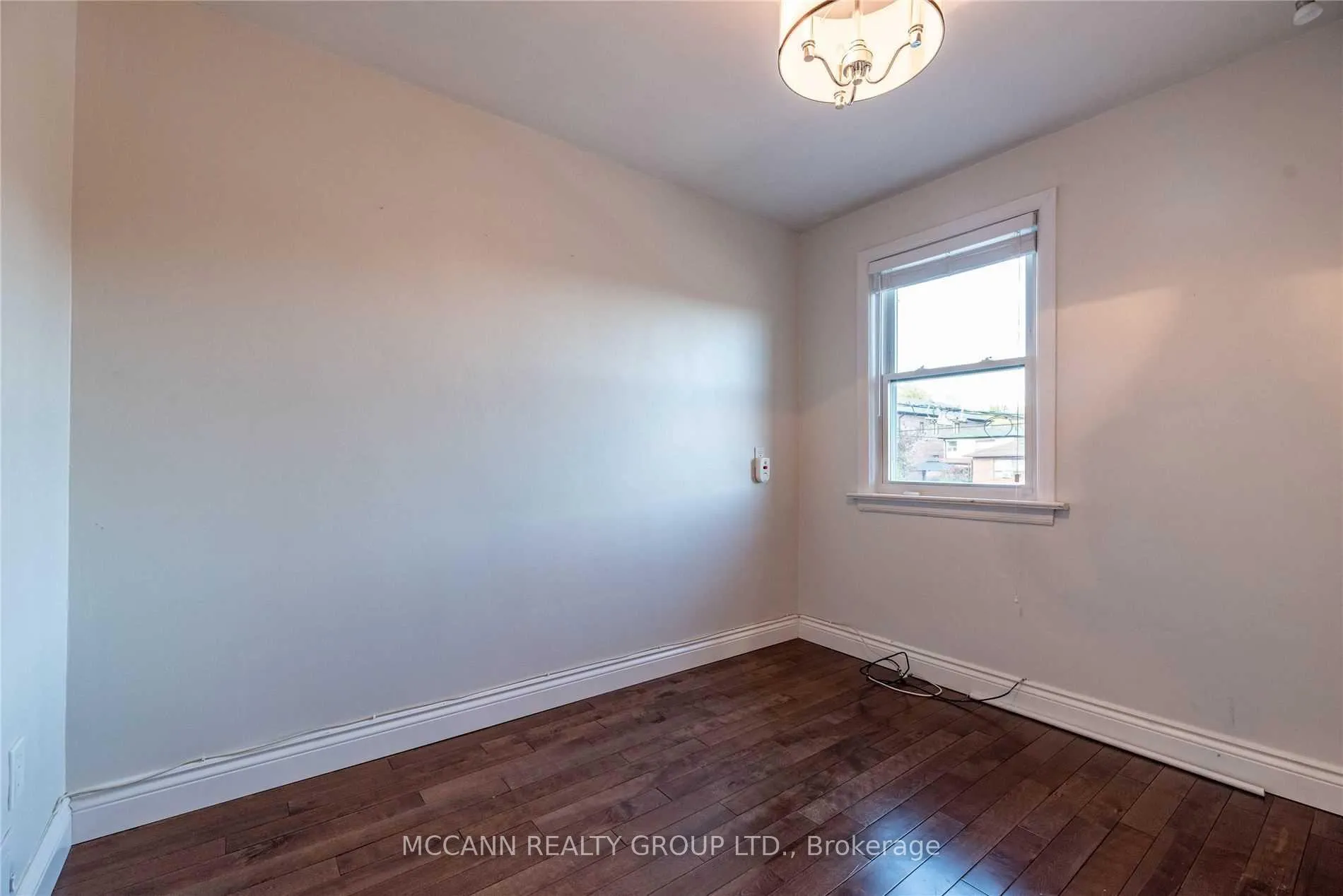 Photo 13 of Unit Main&2, 367 Harvie Avenue, Toronto, Caledonia-Fairbank — HOMEH