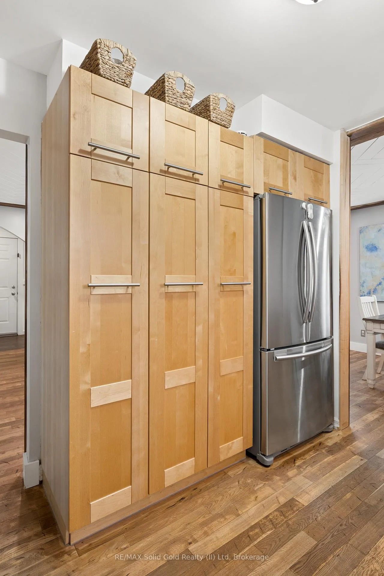 Photo 16 of 522 Glendene Crescent, Waterloo — HOMEH