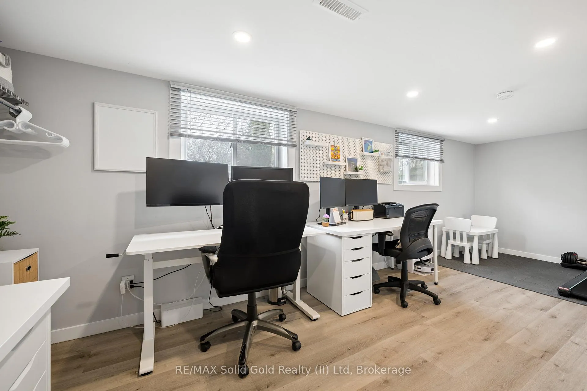 Photo 30 of 522 Glendene Crescent, Waterloo — HOMEH