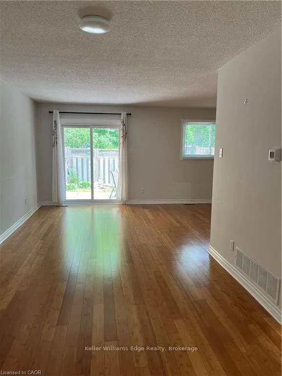 Photo 7 of Unit 99, 2301 Cavendish Drive, Burlington, Brant Hills — HOMEH