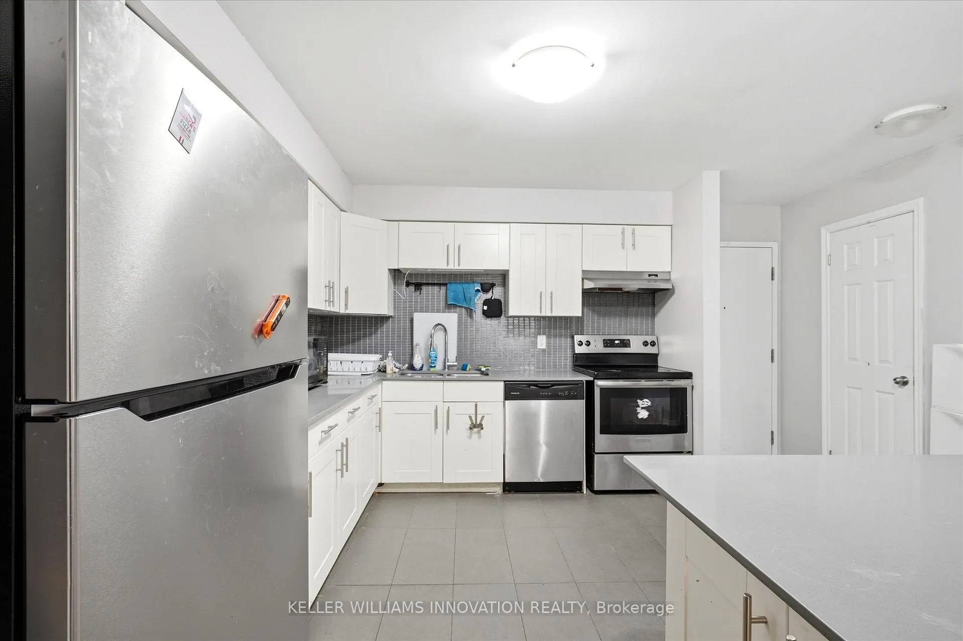Photo 6 of Unit 4, 508 Quiet Place, Waterloo, Lakeshore Village — HOMEH
