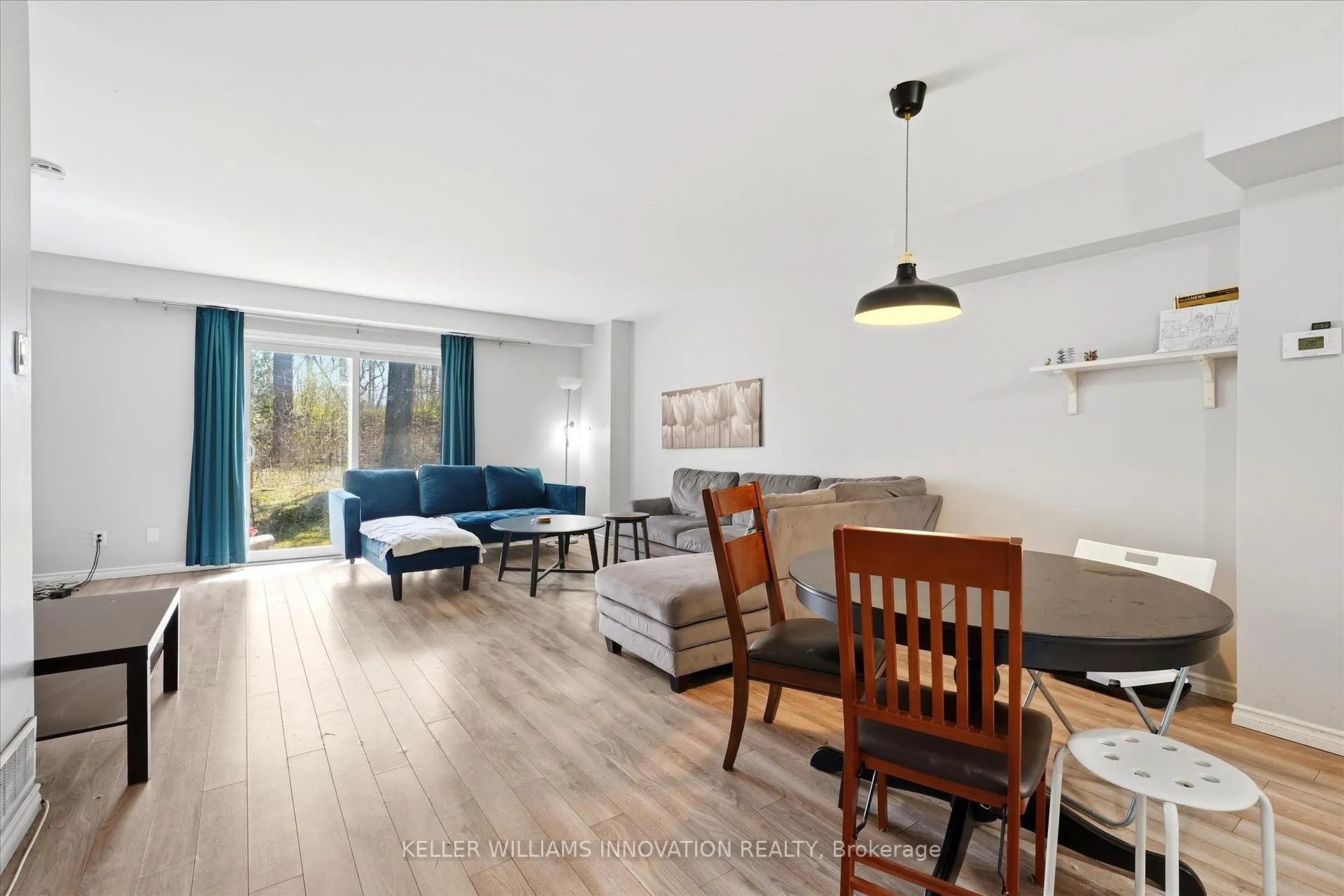 Photo 8 of Unit 4, 508 Quiet Place, Waterloo, Lakeshore Village — HOMEH