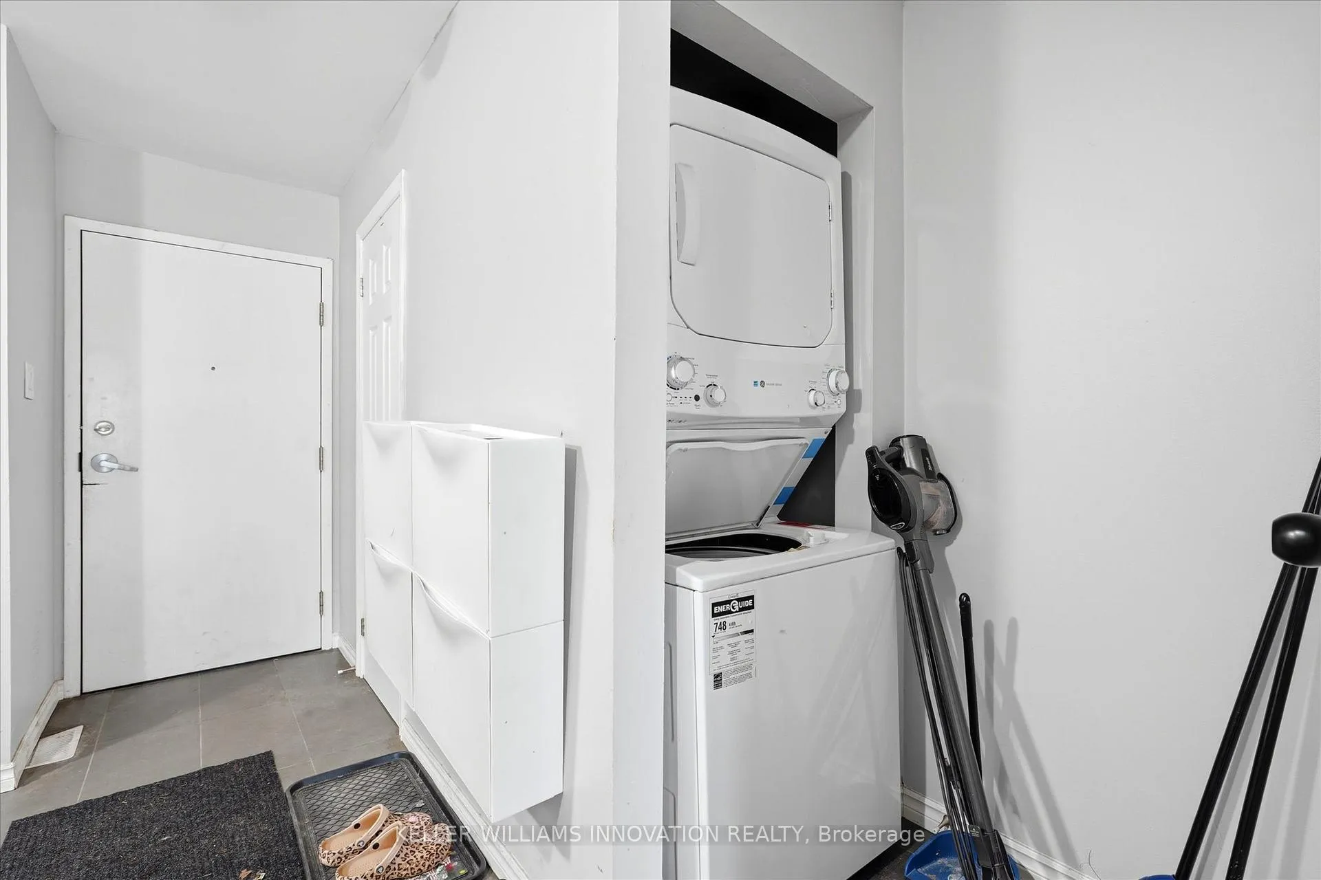 Photo 21 of Unit 4, 508 Quiet Place, Waterloo, Lakeshore Village — HOMEH