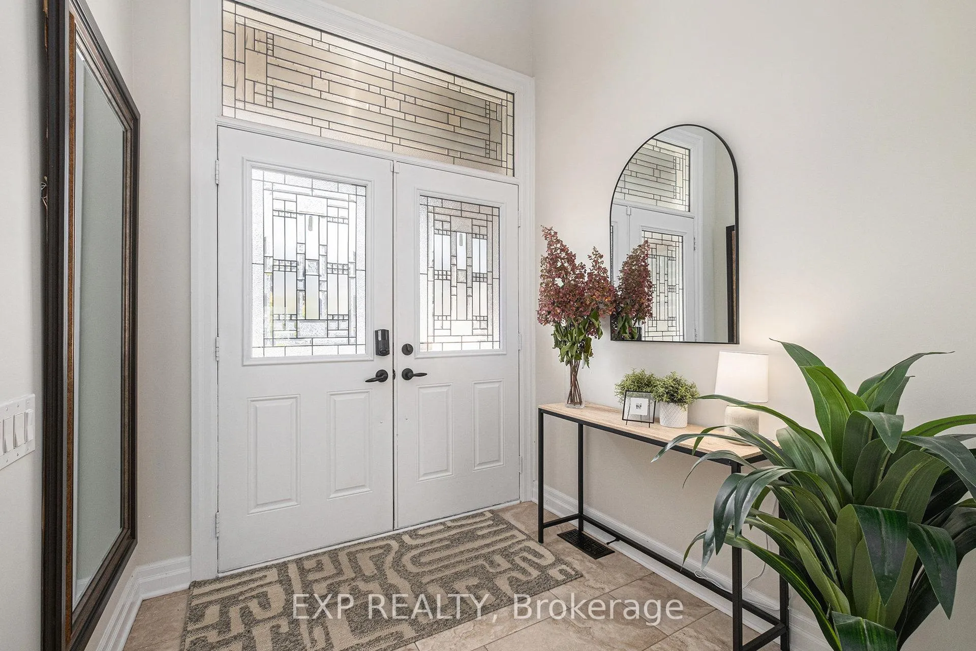 Photo 5 of 386 Andalusian Crescent, Ottawa, Kanata - Emerald Meadows/Trailwest — HOMEH