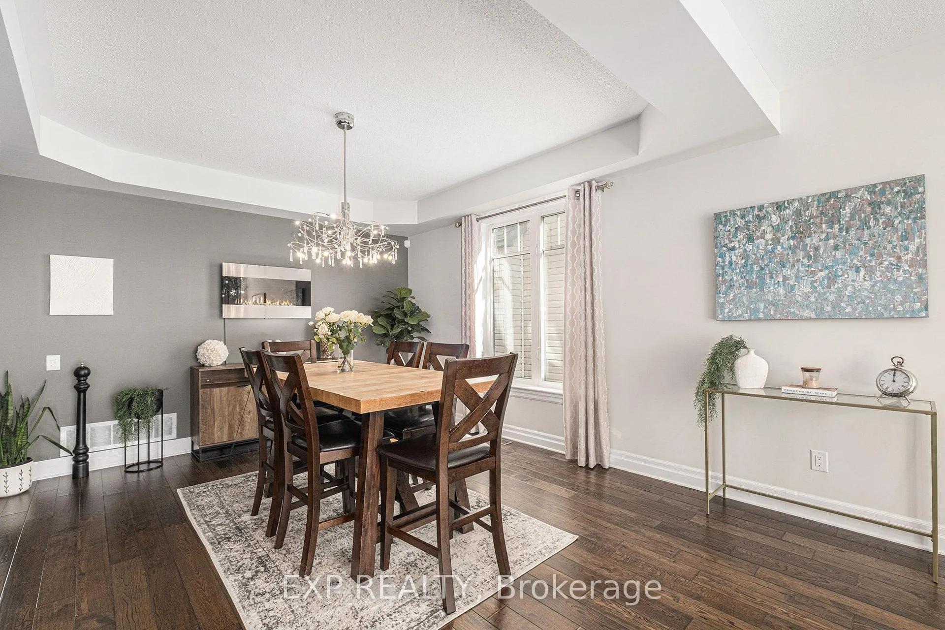Photo 9 of 386 Andalusian Crescent, Ottawa, Kanata - Emerald Meadows/Trailwest — HOMEH