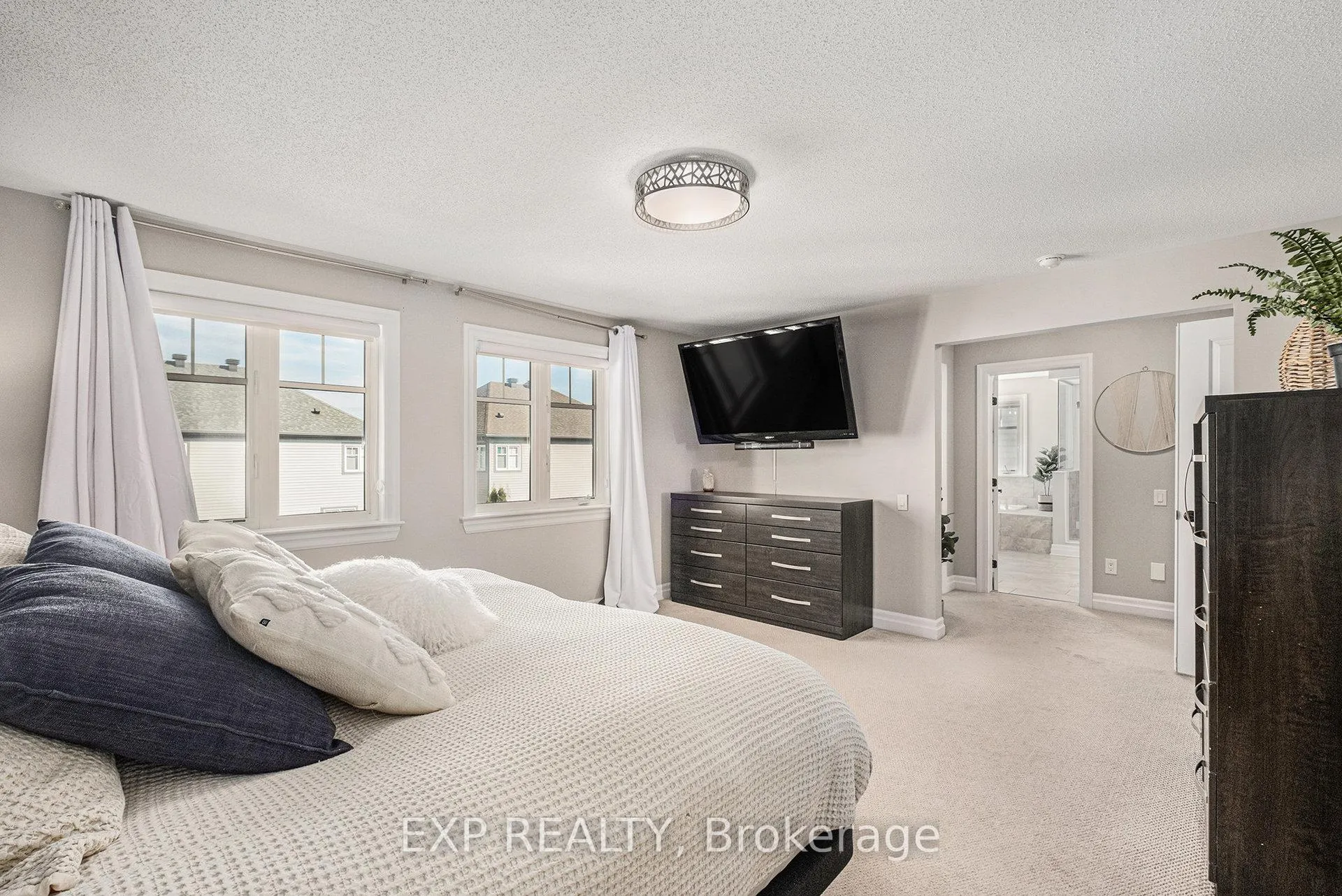 Photo 20 of 386 Andalusian Crescent, Ottawa, Kanata - Emerald Meadows/Trailwest — HOMEH