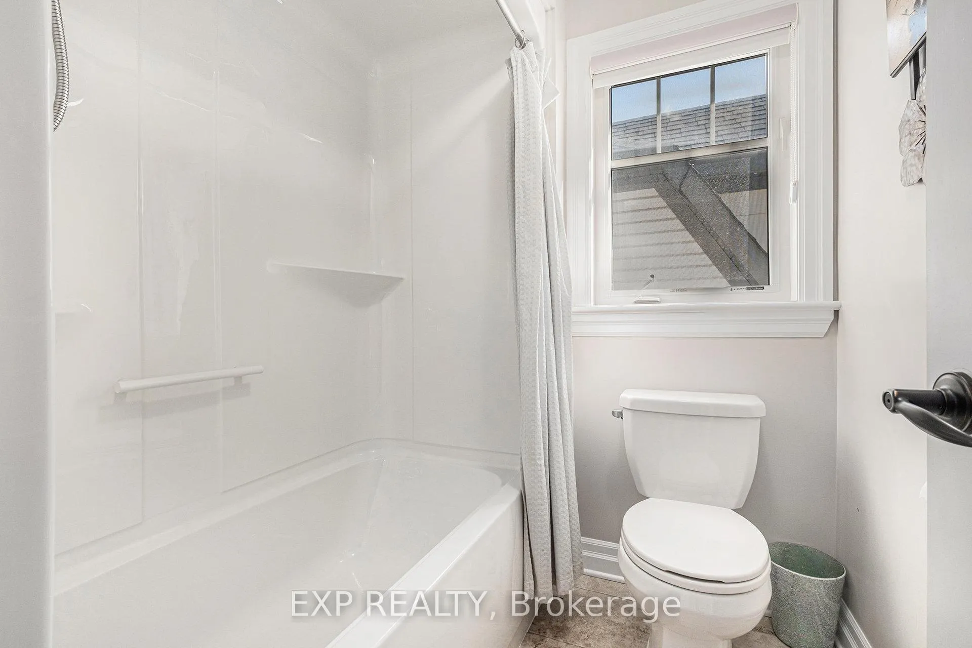 Photo 29 of 386 Andalusian Crescent, Ottawa, Kanata - Emerald Meadows/Trailwest — HOMEH