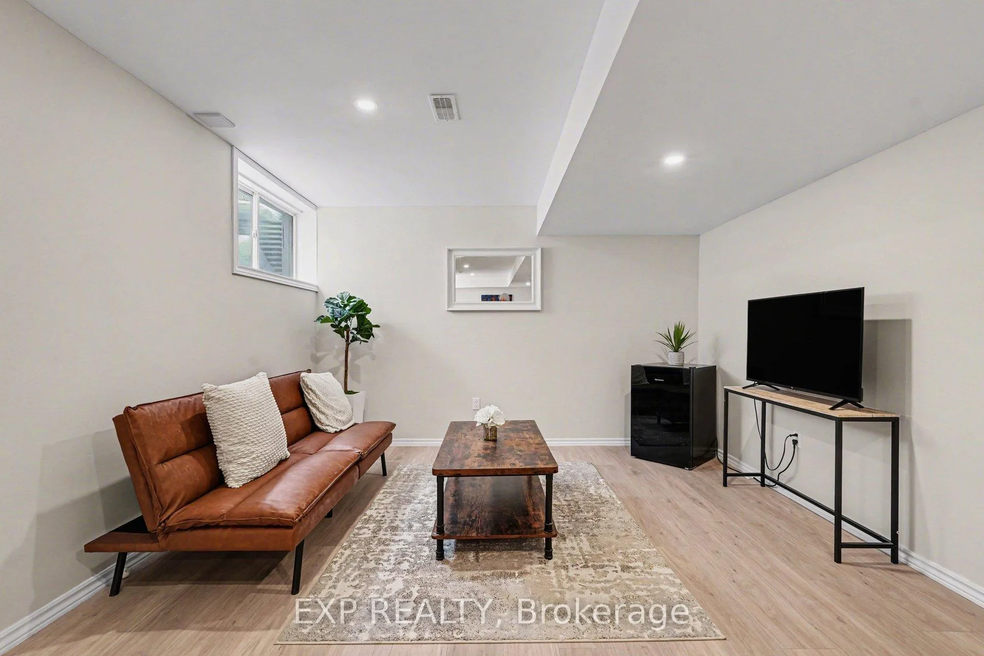 Photo 38 of 386 Andalusian Crescent, Ottawa, Kanata - Emerald Meadows/Trailwest — HOMEH