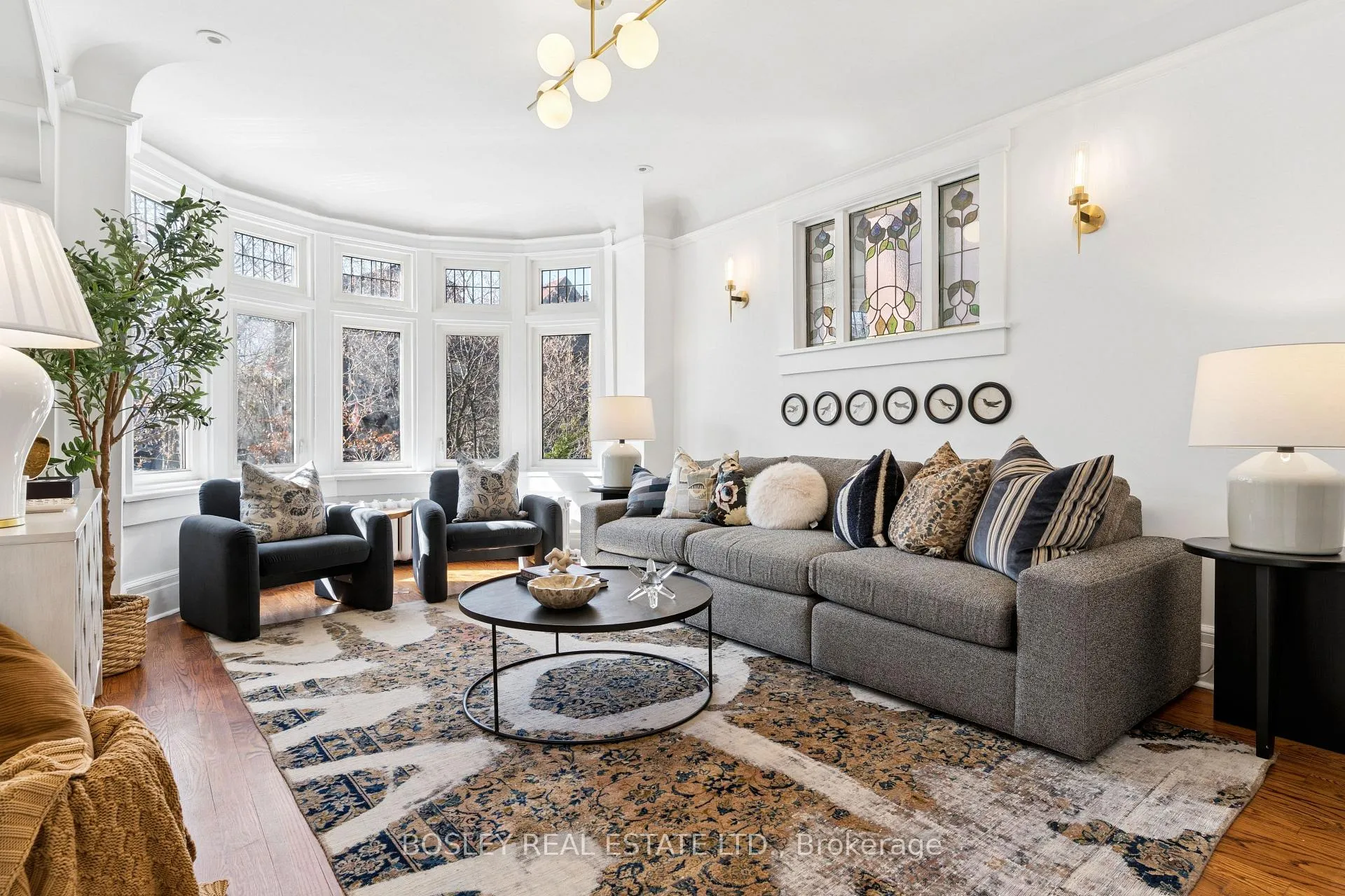 Photo 4 of 220 Wright Avenue, Toronto, High Park-Swansea — HOMEH