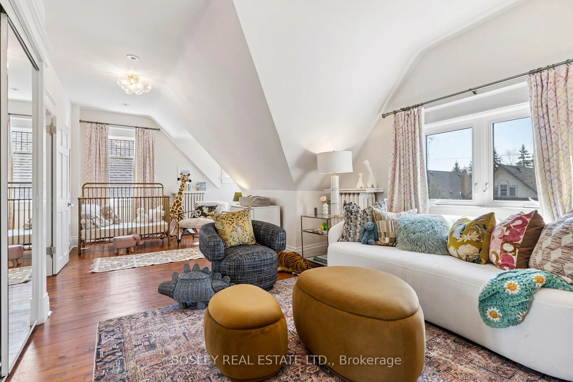 Photo 32 of 220 Wright Avenue, Toronto, High Park-Swansea — HOMEH