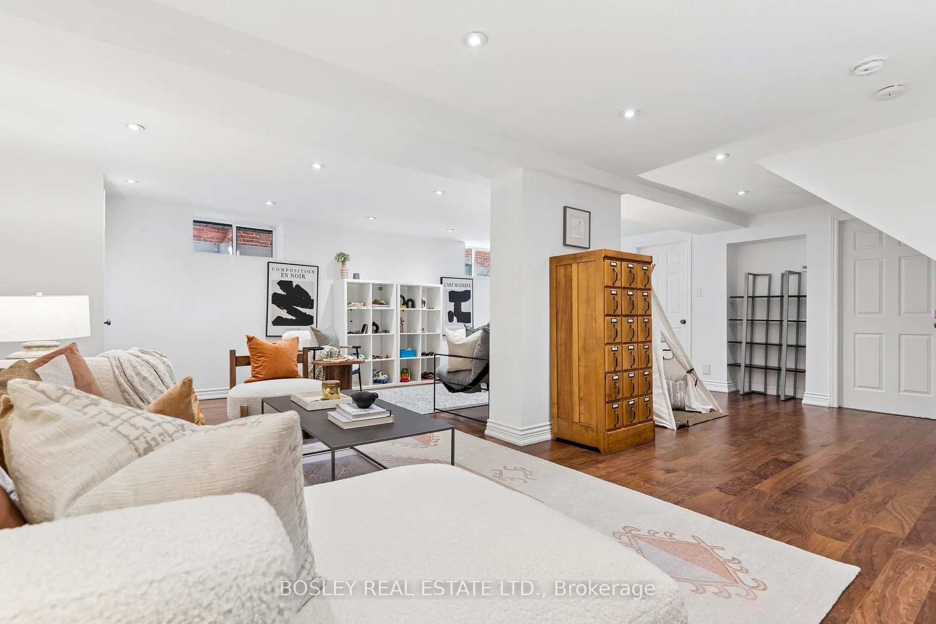 Photo 34 of 220 Wright Avenue, Toronto, High Park-Swansea — HOMEH