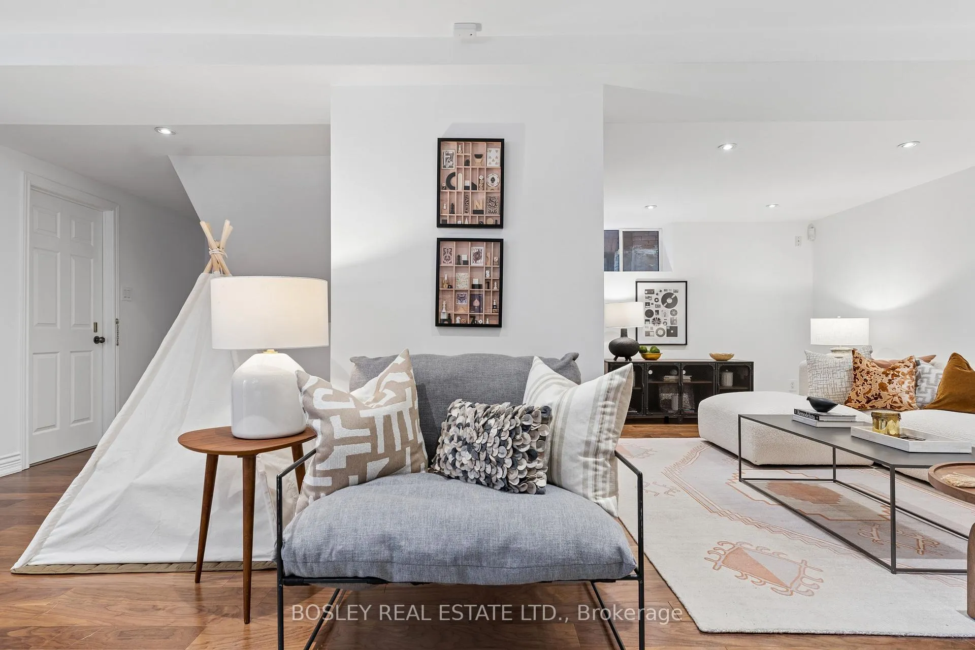 Photo 36 of 220 Wright Avenue, Toronto, High Park-Swansea — HOMEH