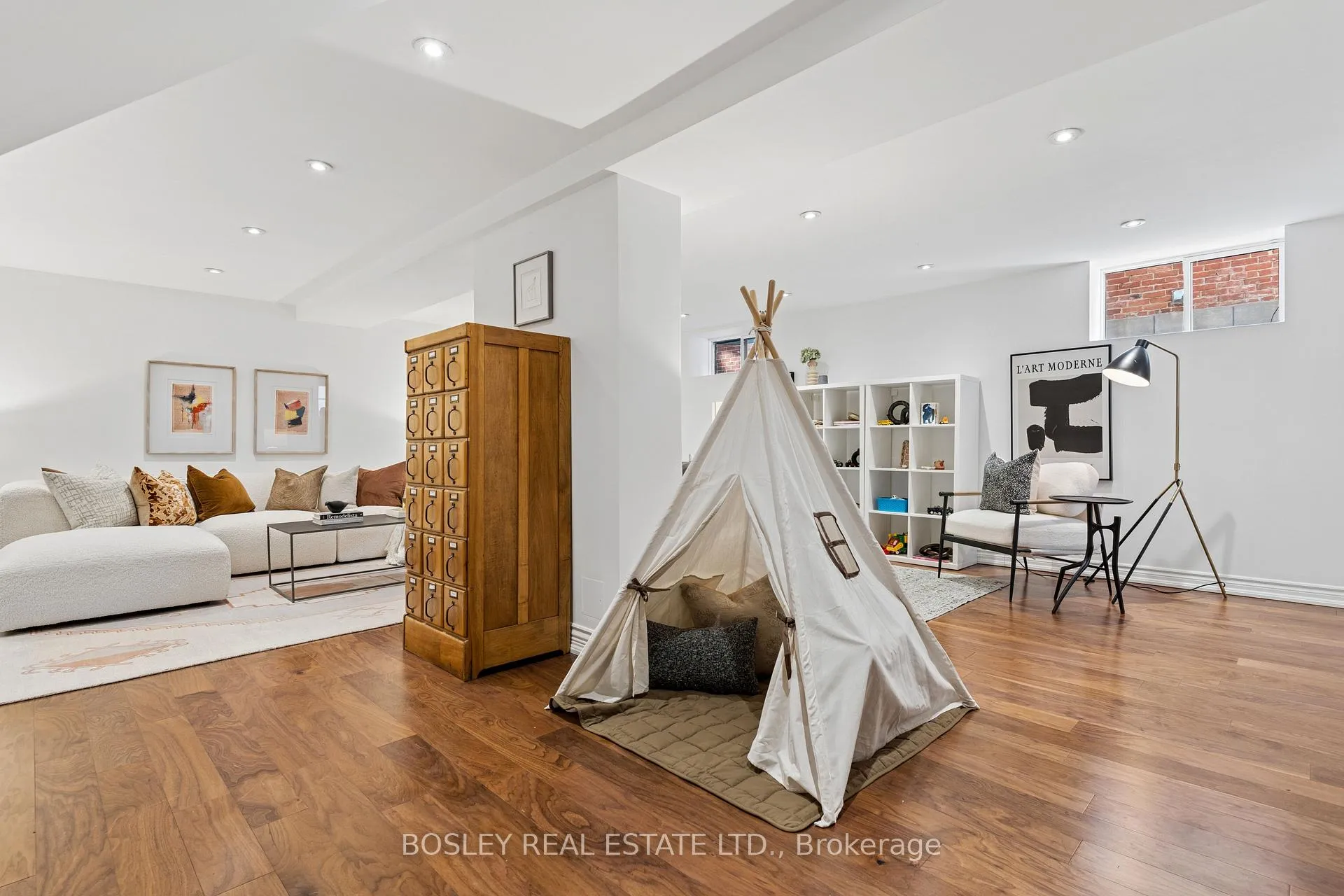 Photo 38 of 220 Wright Avenue, Toronto, High Park-Swansea — HOMEH
