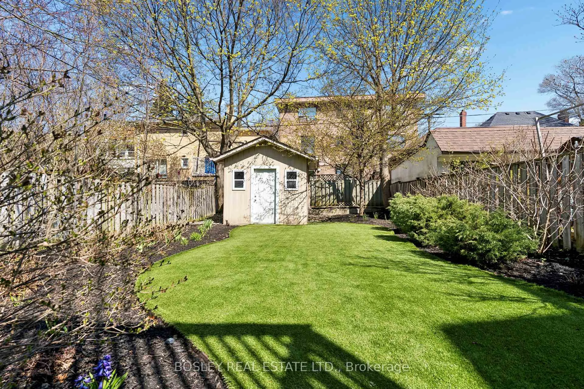 Photo 41 of 220 Wright Avenue, Toronto, High Park-Swansea — HOMEH