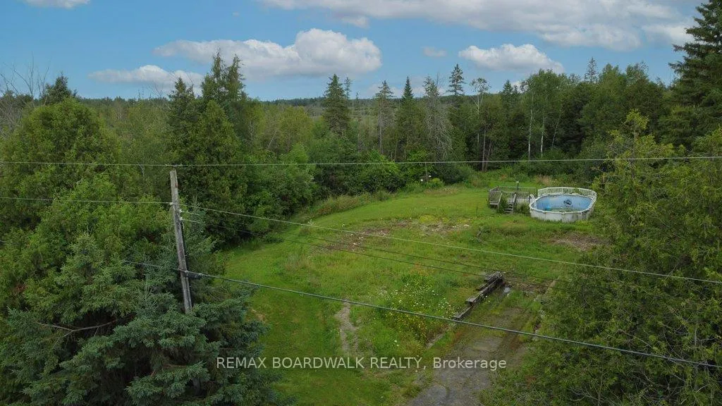 Photo 4 of 286 Brunton Side Road, Beckwith, Beckwith Twp — HOMEH