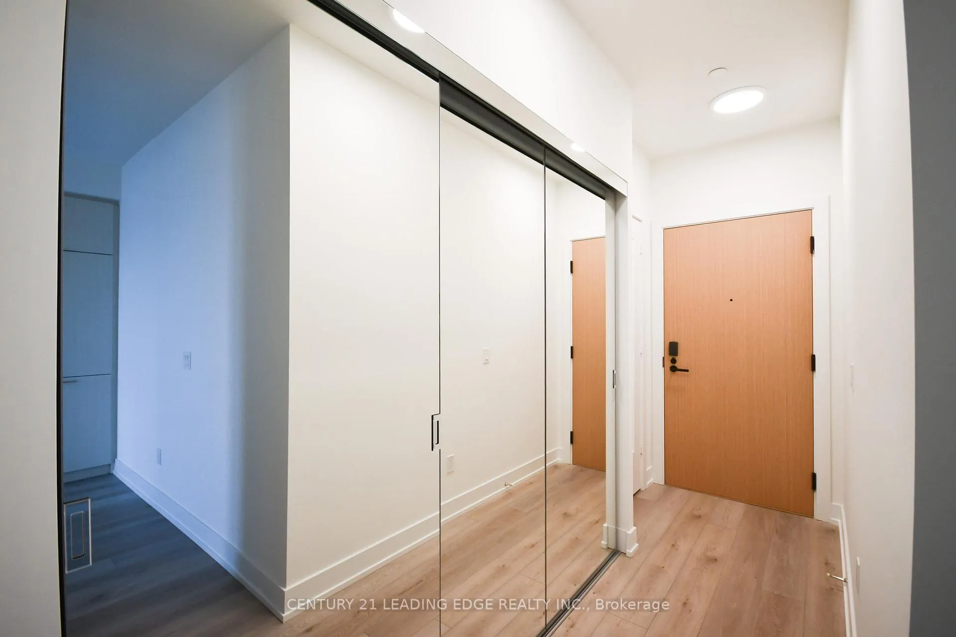 Photo 6 of Unit PH10, 60 Central Park Roadway, Etobicoke, Islington-City Centre West — HOMEH