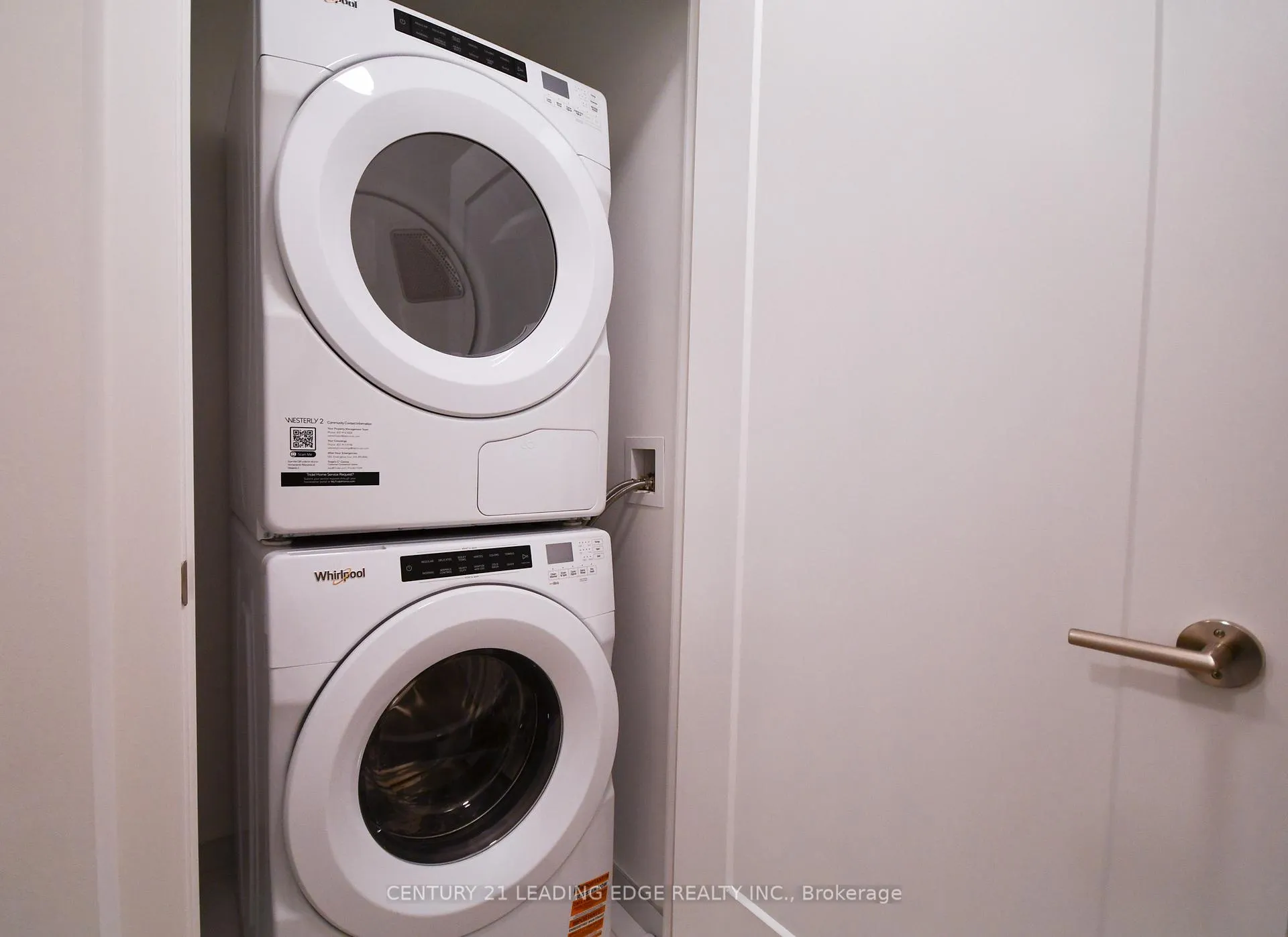 Photo 8 of Unit PH10, 60 Central Park Roadway, Etobicoke, Islington-City Centre West — HOMEH