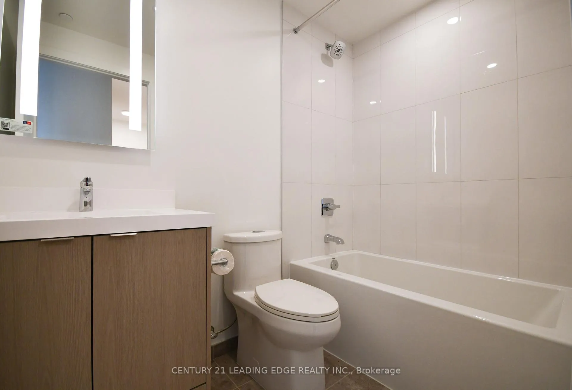Photo 11 of Unit PH10, 60 Central Park Roadway, Etobicoke, Islington-City Centre West — HOMEH