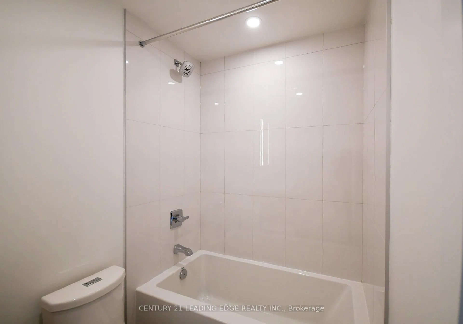 Photo 12 of Unit PH10, 60 Central Park Roadway, Etobicoke, Islington-City Centre West — HOMEH