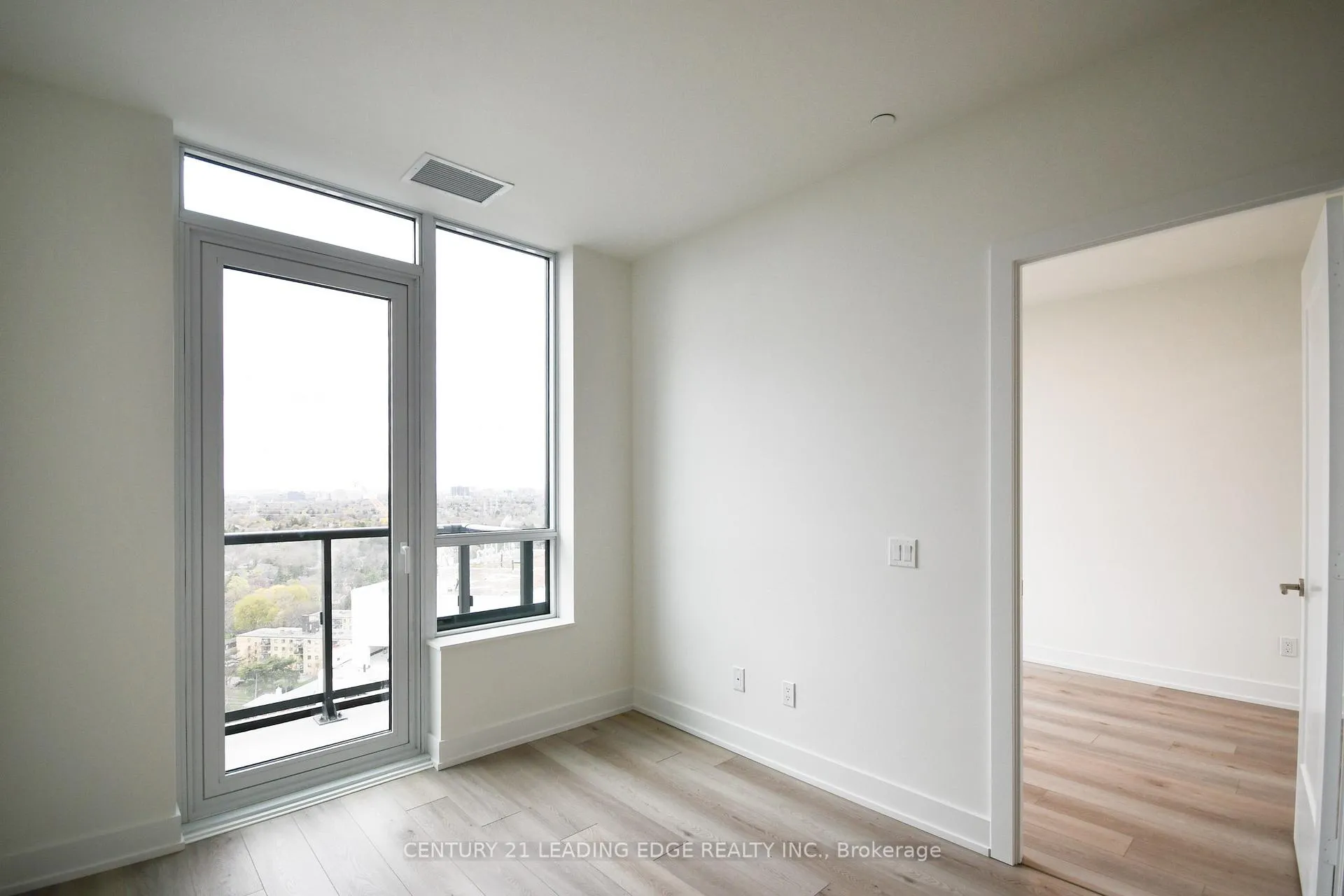 Photo 26 of Unit PH10, 60 Central Park Roadway, Etobicoke, Islington-City Centre West — HOMEH