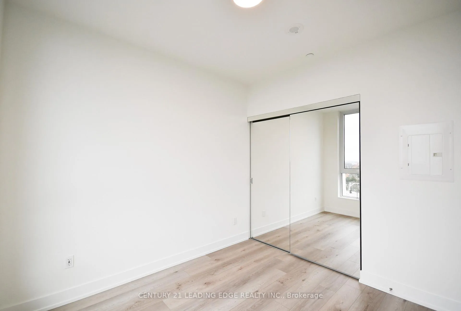 Photo 30 of Unit PH10, 60 Central Park Roadway, Etobicoke, Islington-City Centre West — HOMEH