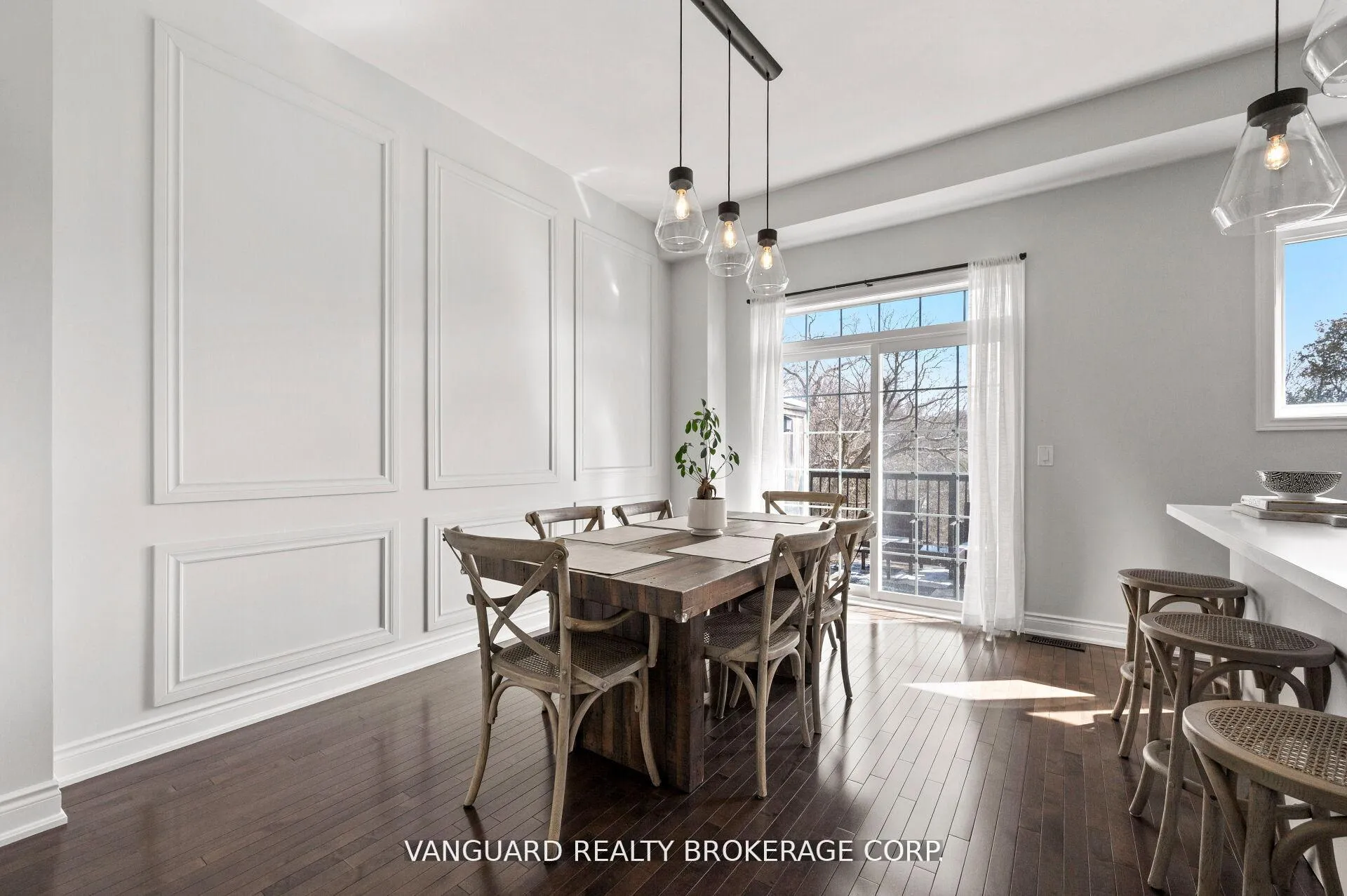 Photo 13 of 8331 Islington Avenue, Vaughan, Islington Woods — HOMEH