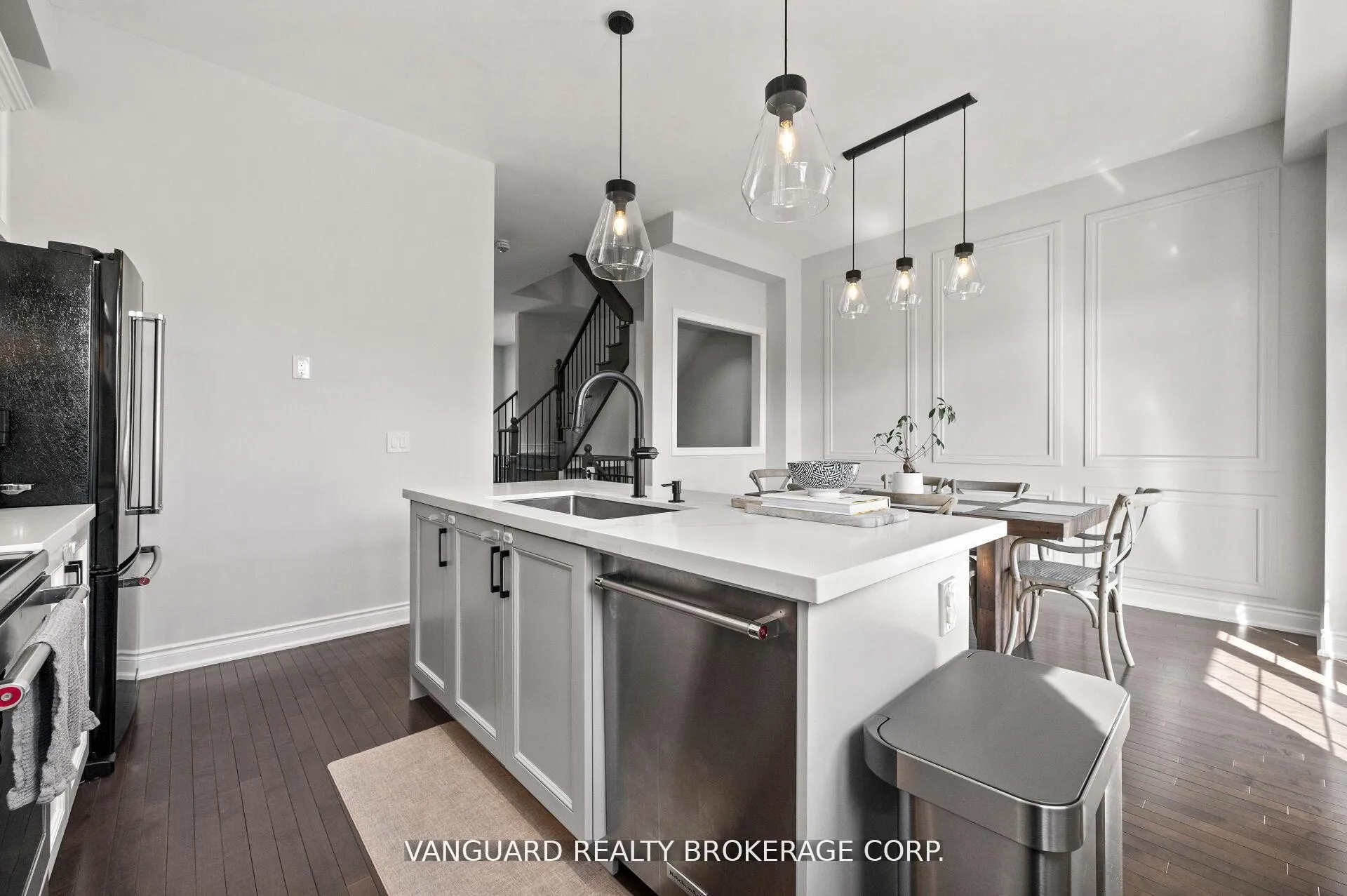 Photo 19 of 8331 Islington Avenue, Vaughan, Islington Woods — HOMEH