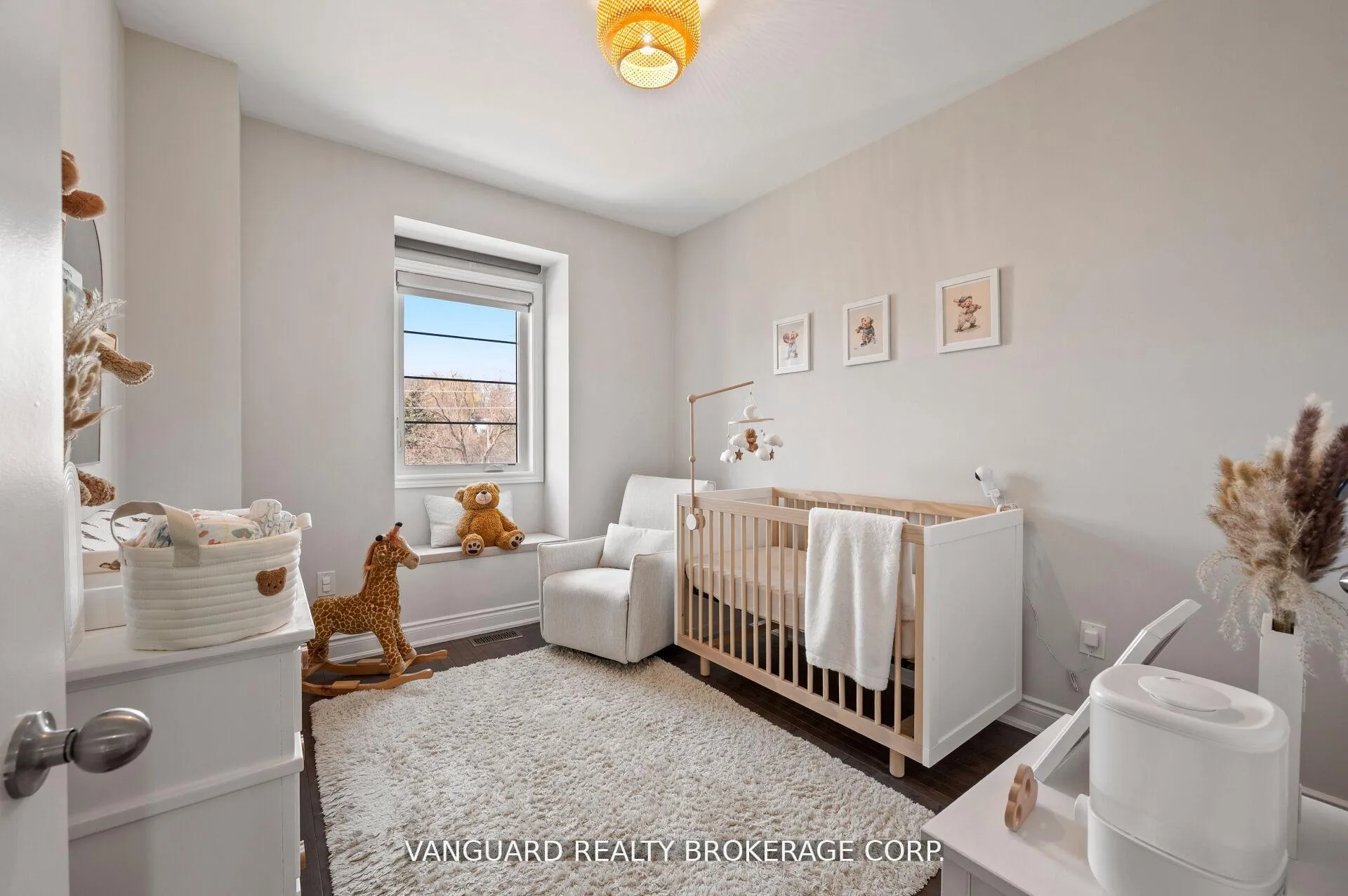 Photo 31 of 8331 Islington Avenue, Vaughan, Islington Woods — HOMEH