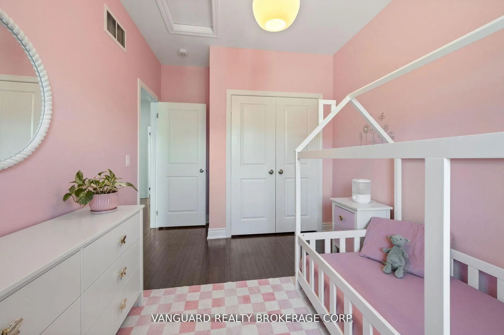 Photo 34 of 8331 Islington Avenue, Vaughan, Islington Woods — HOMEH