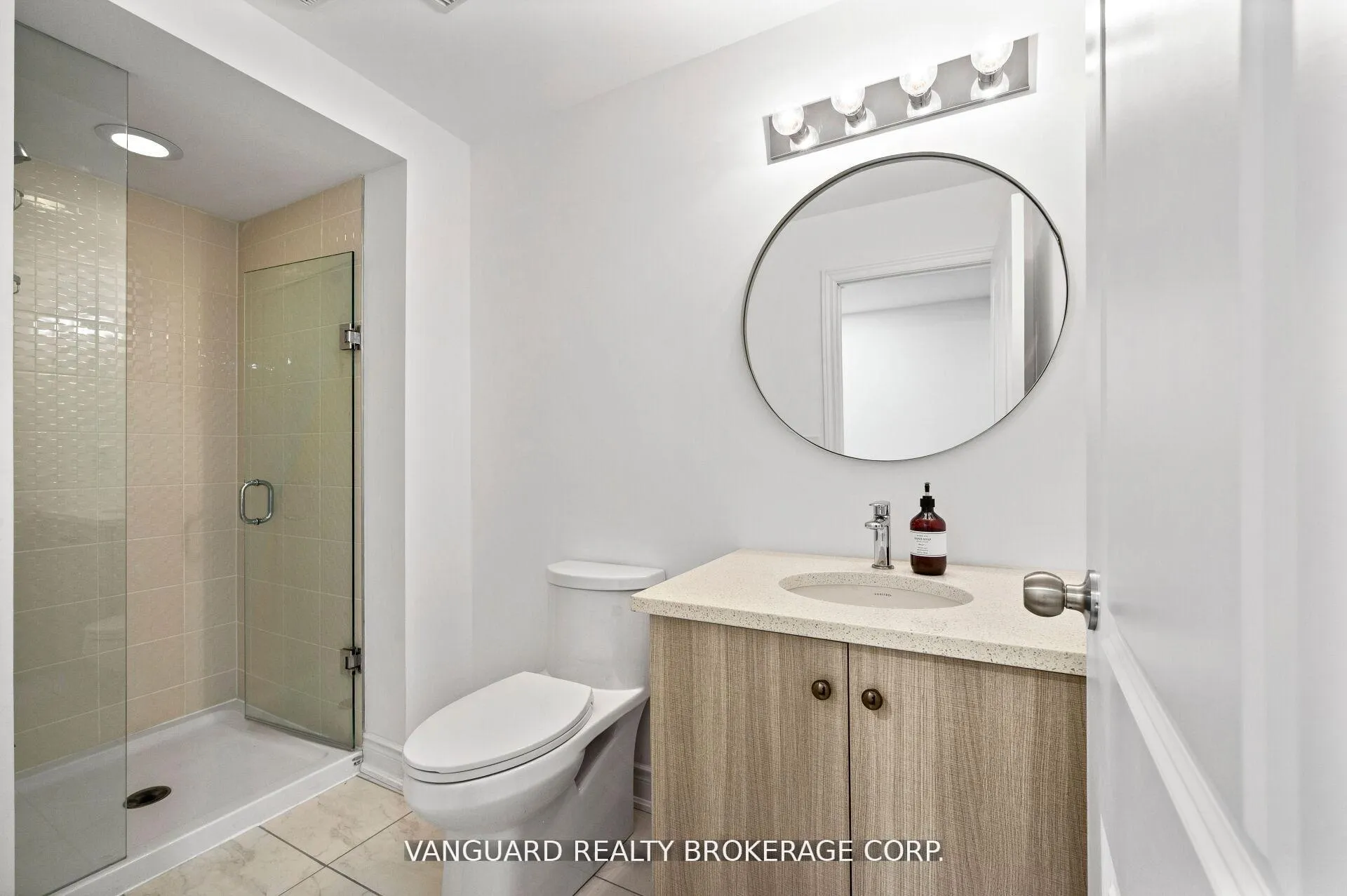 Photo 40 of 8331 Islington Avenue, Vaughan, Islington Woods — HOMEH