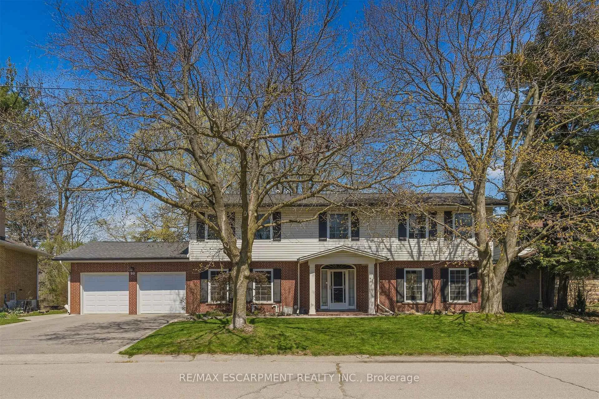 Photo 1 of 88 Bertram Drive, Hamilton, Dundas — HOMEH